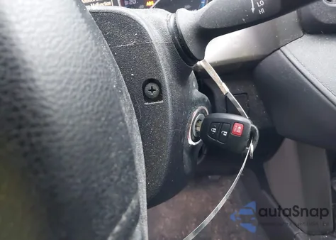 2018 Toyota Rav4 Le z USA, uszkodzony, nr VIN 2T3BFREV5JW830907